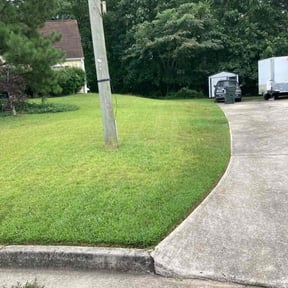 residential landscaping by J&amp;J property management reviewed on December 10, 2025