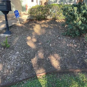 Flower Bed Weeding by Proppa prop lawn care reviewed on November 10, 2025