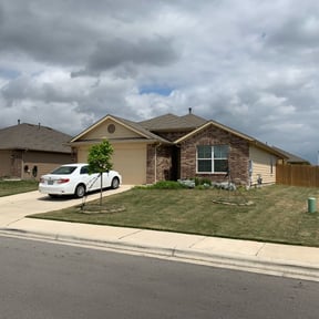 Bush Trimming by TT lawncare reviewed on August 21, 2025
