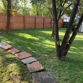 lawn maintenance by Nomadic Hustle Lawn Care reviewed on June 19, 2025