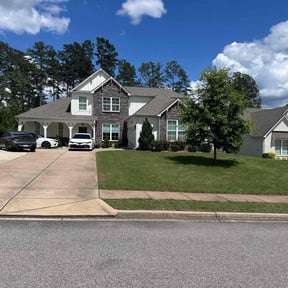 yard work by Quarter Acre 2 reviewed on August 19, 2025
