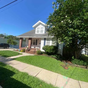 landscape maintenance by Green's lawn care reviewed on August 19, 2025
