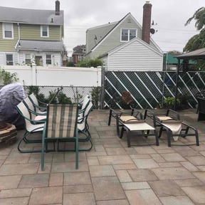 Flower Bed Weeding by Neely’s lawn care reviewed on November 20, 2025