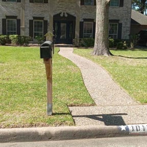 yard care by Fuse Outdoor Lighting and Landscape reviewed on August 15, 2025