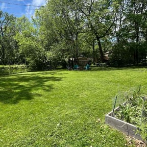 lawn maintenance by Phillip Landscape reviewed on June 16, 2020