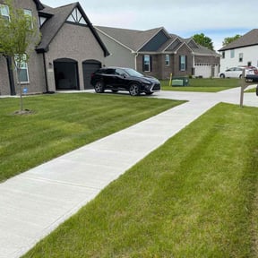 landscape maintenance by Up Cut Lawn Care reviewed on August 19, 2025
