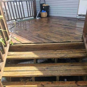 Pressure Washing by  reviewed on August 17, 2025