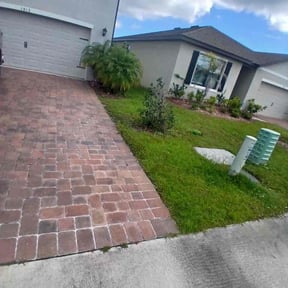 Flower Bed Weeding by Ramirez Landscape &amp; Construction reviewed on April 26, 2026