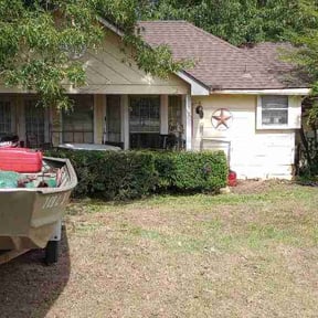 Flower Bed Weeding by Get her done lawn service reviewed on April 6, 2026