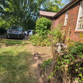Bush Trimming by SRC Lawn Care reviewed on August 21, 2025