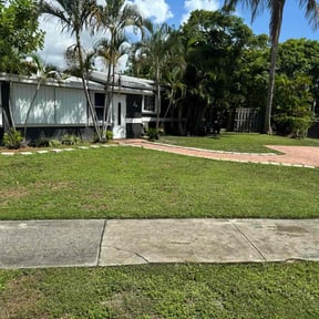 yard care by Morgan Henry Lawn Care reviewed on October 23, 2025