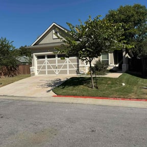 yard service by Just Cuts Lawn Care reviewed on April 17, 2024