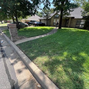 landscaping by Cutz and Dumpz reviewed on August 21, 2025