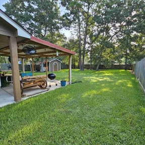 yard work by Dub's Lawn Care reviewed on November 23, 2025