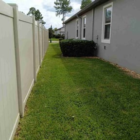 Bush Trimming by Tovar Landscaping reviewed on December 24, 2025