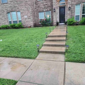 yard work by J5 Lawn Care reviewed on November 21, 2025