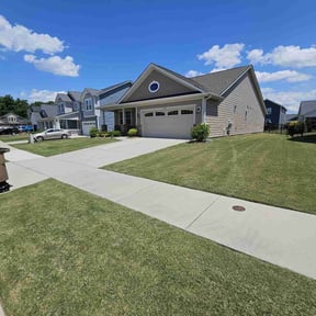yard work by Gregory Dunn reviewed on August 20, 2025