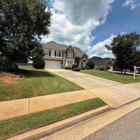 residential landscaping by Timber Tamer LLC reviewed on August 21, 2025