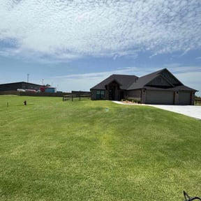 yard care by Steve Saxon Construction reviewed on August 20, 2025