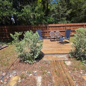 Bush Trimming by Charles G Landscaping LLC reviewed on July 9, 2026
