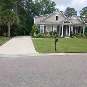 grass cutting by Keep it Loe Lawn Service reviewed on August 15, 2025