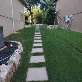 yard work by Fredrick  Miller reviewed on April 15, 2024