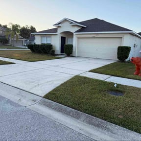 Bush Trimming by BG landscaping reviewed on October 20, 2025