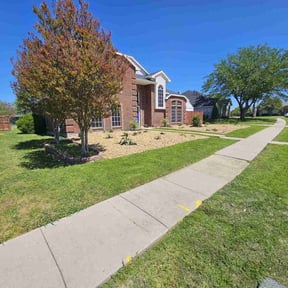 landscaping services by Whip’s Lawn Care reviewed on August 20, 2025