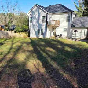 Leaf Removal by Wolf Landscaping LLC reviewed on August 6, 2026
