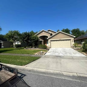 yard care by J&R Lawncare reviewed on August 19, 2025