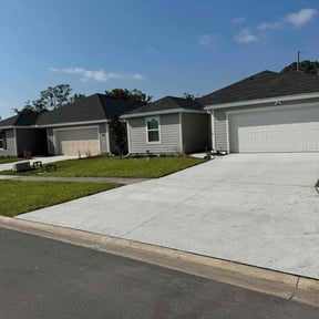 residential landscaping by Shawn Hussey Lawns reviewed on August 20, 2025