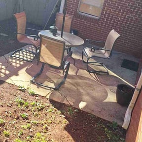 Bush Trimming by Jerry Rios Lawn Serviceu reviewed on August 18, 2025