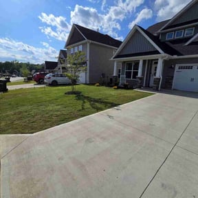 residential landscaping by Winchester's Advanced Lawn Maintenance and Landscaping LLC reviewed on August 15, 2025