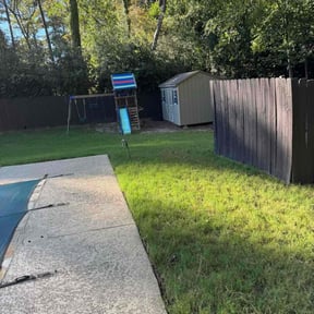 Leaf Removal by Hanhan Lawn Care LLC reviewed on November 6, 2025