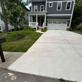 landscaping services by Captain Cutz reviewed on December 11, 2025