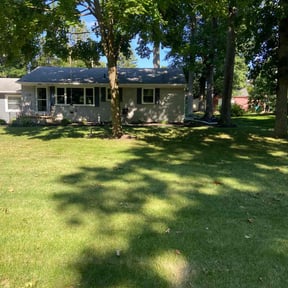 yard service by Lawn and Beyond reviewed on August 17, 2025