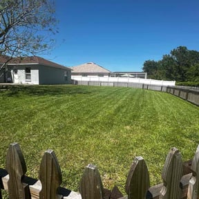 yard service by To The Rescue Landscaping and Hurricane Clean Up reviewed on August 16, 2025