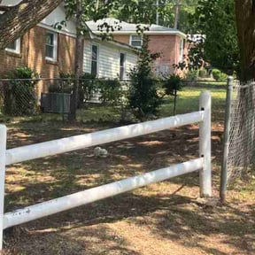 Bush Trimming by Shay's lawn reviewed on August 15, 2025