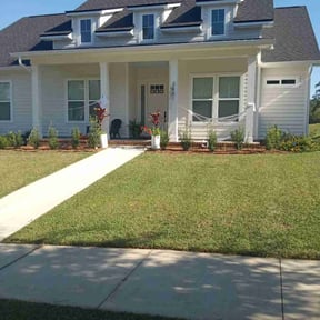 lawn maintenance by Jon's ASAP Lawn Service reviewed on May 23, 2025