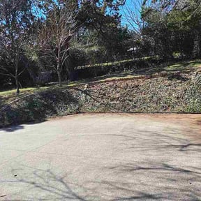 Leaf Removal by Kr lawncare reviewed on March 22, 2026