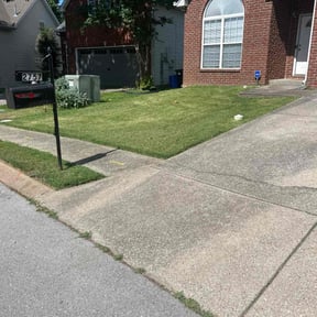lawn care services by Verns Lawncare LLC reviewed on March 2, 2024