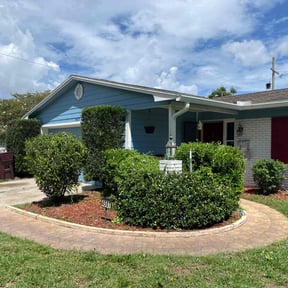 Bush Trimming by "The LawnMower Man" Lawn Care Service reviewed on November 28, 2025