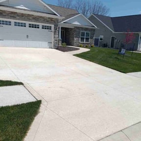 landscaping by Stars & Stripes Lawn Care reviewed on August 19, 2025