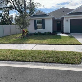 yard care by Landscaping Services reviewed on August 15, 2025