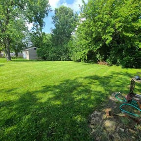 lawn care services by Two brothers lawn care reviewed on May 16, 2025