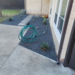 Leaf Removal by Lawn Barber Landscaping reviewed on September 14, 2025