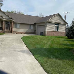 landscaping by Champion Lawn Service reviewed on August 18, 2025