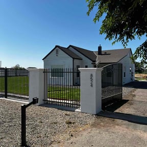 landscaping by Turf Turtles LLC reviewed on April 24, 2025