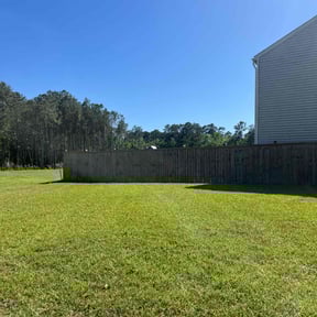 landscaping by Smith's Services reviewed on August 19, 2025