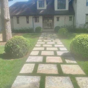 residential landscaping by Sheds Lawn Care reviewed on November 23, 2025